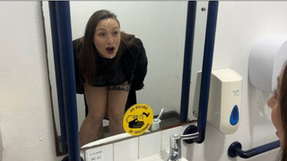 Cheating boss takes surprise cum-shot in pub toilets