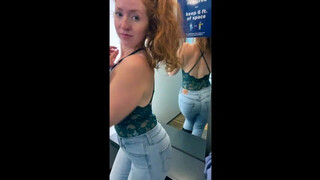 Ginger MILF Masturbate in older Navy Change Room