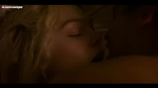 ELLE FANNING CHARITY WAKEFIELD THE GREAT ALL SEX SCENES