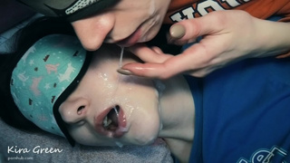 Homevideo bj, facials, swallowing after cums - homemade ffm threesome Kira Green