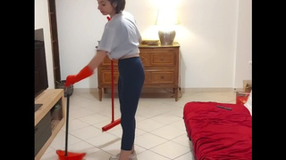 Maid gets rammed and jizz face for money