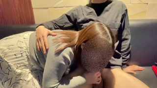 【個人撮影】素人ムチムチ巨乳にカラオケでフェラされて生挿入中出しsex