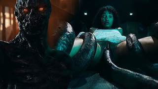 Dark Whore With Humongous Boobs Rough Fuck With Alien Monster