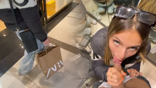 FIRST TIME blowing cock and fucking in FITTING ROOM | SHOPPING | PUBLIC ARGENTINA