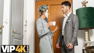 MATURE4K. Cougar Skank’s Older Tricks